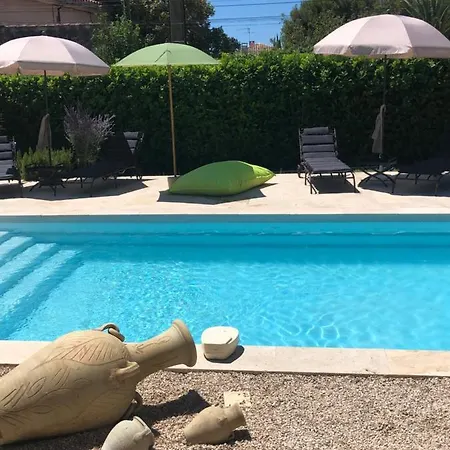 Les 3 Lumieres 8-10 Personnes, Clim, Piscine A Proximite Des Plages