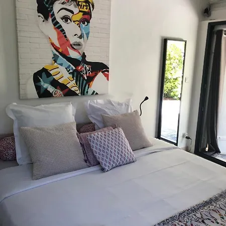 Les 3 Lumières 8-10 Personnes, Clim, Piscine à Proximité Des Plages Villa